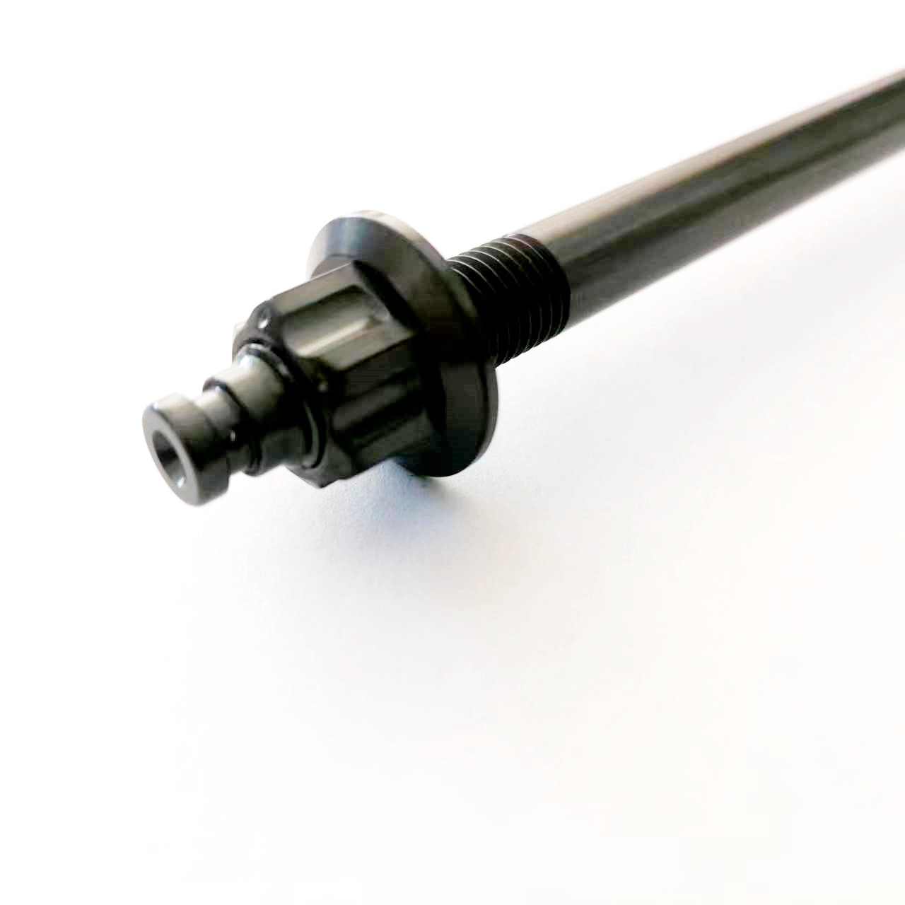Universal Gr5 M10 M12 Black Motorcycle Modified Titanium Front Wheel Axle Shaft with Nuts